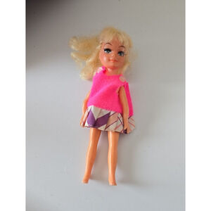 Vintage 1967 Tiny Teens Uneeda Doll Beau Time Geometric Dress Blonde Eyelashes